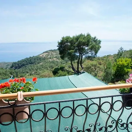 Lantgård Farmidaya Biotel Küçükkuyu