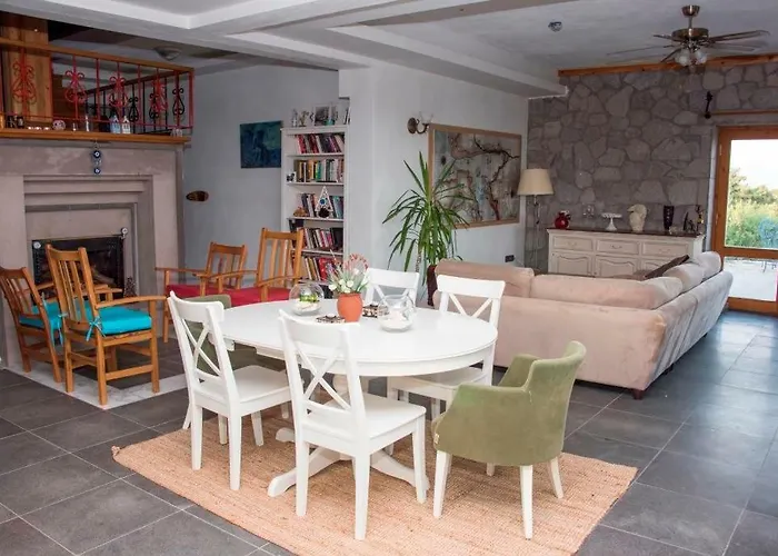 Farmidaya Biotel * 쿠카쿠유